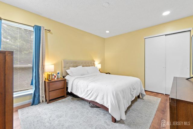 272 Westgate Drive, Edison, NJ 08820