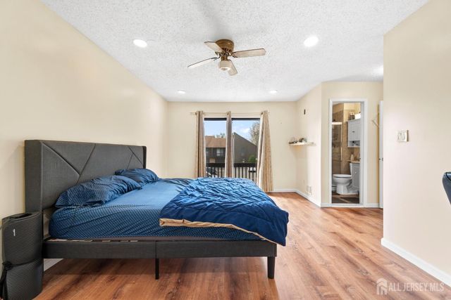 272 Westgate Drive, Edison, NJ 08820