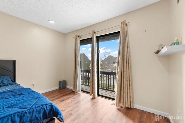 272 Westgate Drive, Edison, NJ 08820