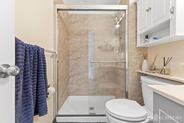 272 Westgate Drive, Edison, NJ 08820