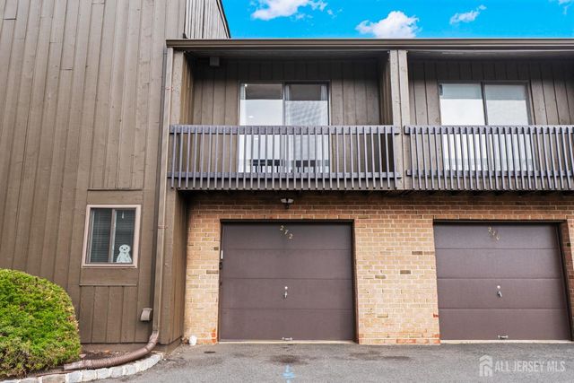 272 Westgate Drive, Edison, NJ 08820