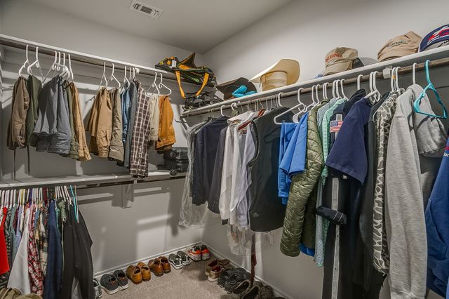 9912 Mescalbean Boulevard, Fort Worth, TX 76036