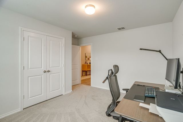 9912 Mescalbean Boulevard, Fort Worth, TX 76036