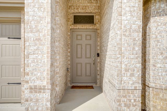 9912 Mescalbean Boulevard, Fort Worth, TX 76036