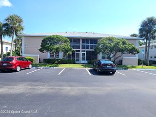981 Sonesta Avenue NE, 203, Palm Bay, FL 32905