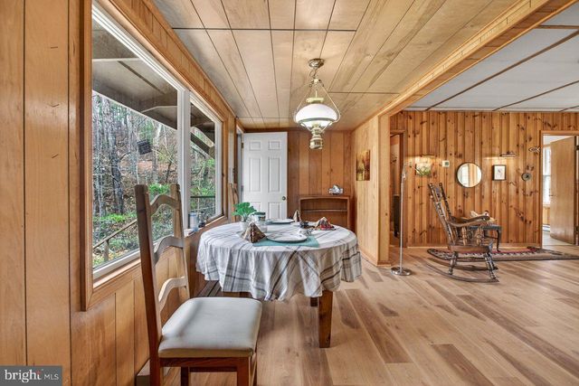 191 HIDEAWAY FARMS RD, Edinburg, VA 22824