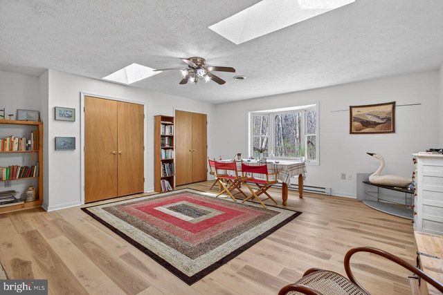 191 HIDEAWAY FARMS RD, Edinburg, VA 22824