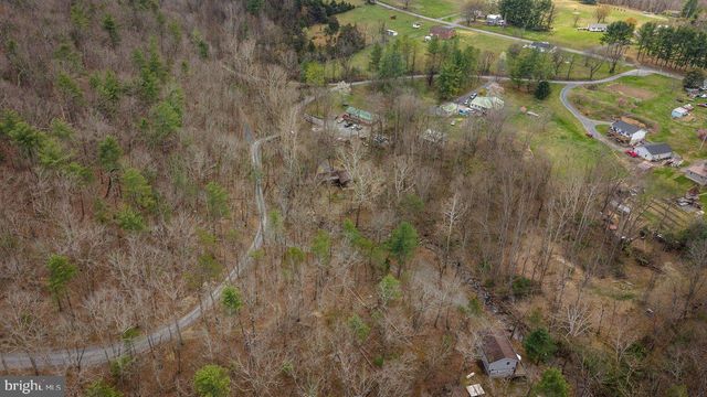 191 HIDEAWAY FARMS RD, Edinburg, VA 22824