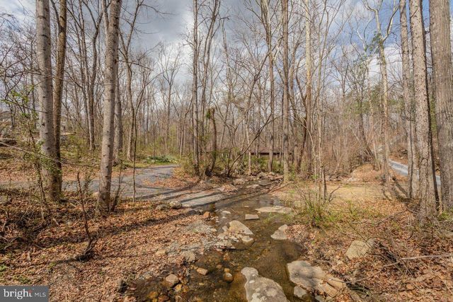 191 HIDEAWAY FARMS RD, Edinburg, VA 22824