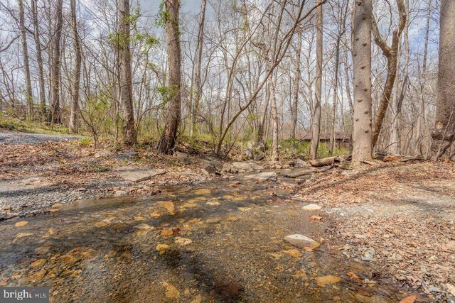 191 HIDEAWAY FARMS RD, Edinburg, VA 22824