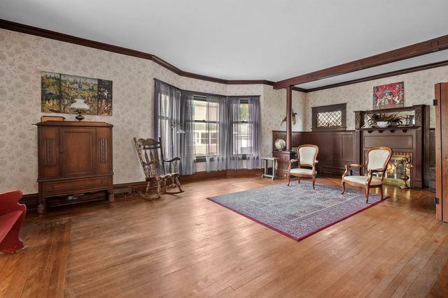 617 E Division Street, Cadillac, MI 49601