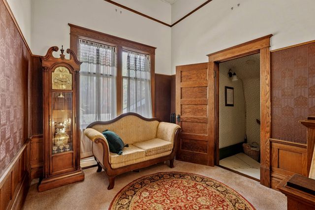 617 E Division Street, Cadillac, MI 49601