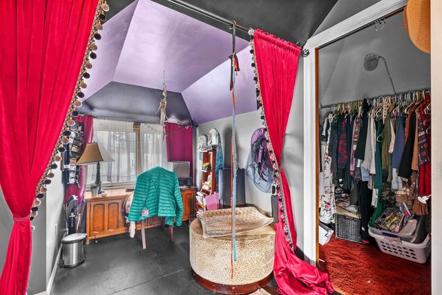 617 E Division Street, Cadillac, MI 49601