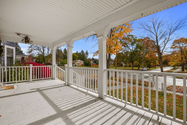 617 E Division Street, Cadillac, MI 49601