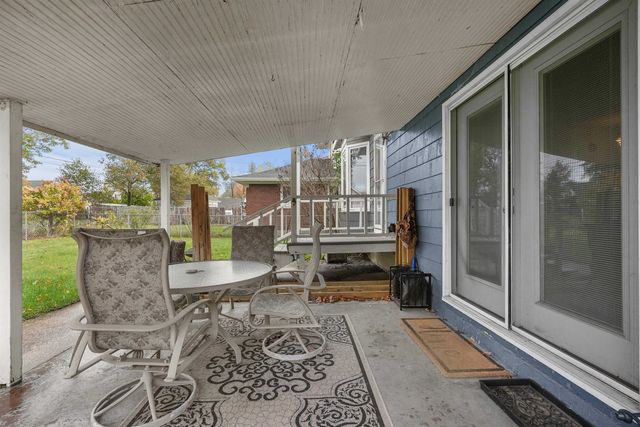 617 E Division Street, Cadillac, MI 49601