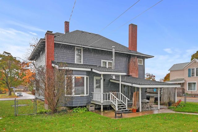 617 E Division Street, Cadillac, MI 49601