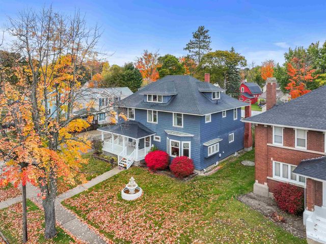 617 E Division Street, Cadillac, MI 49601