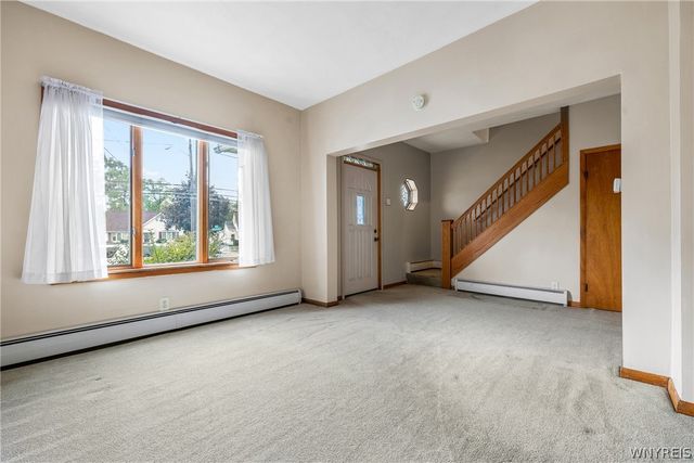 16 Grant Street, Lancaster, NY 14043