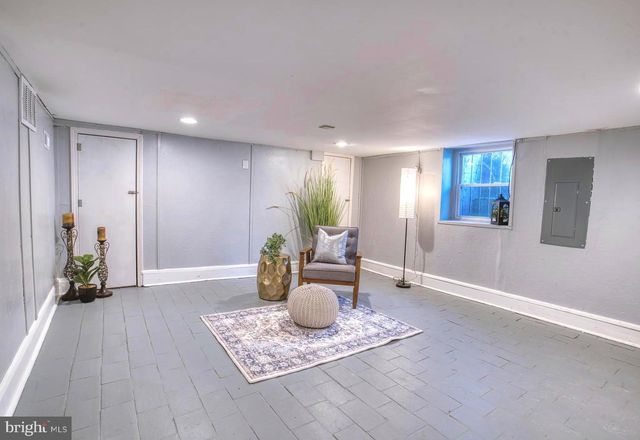 3404 W FRANKLIN ST, Baltimore, MD 21229