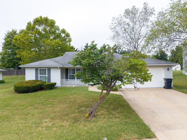 2109 OSAGE DR, Columbia, MO 65202