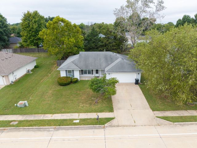 2109 OSAGE DR, Columbia, MO 65202