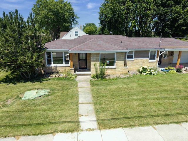 428 8TH STREET, Menasha, WI 54952