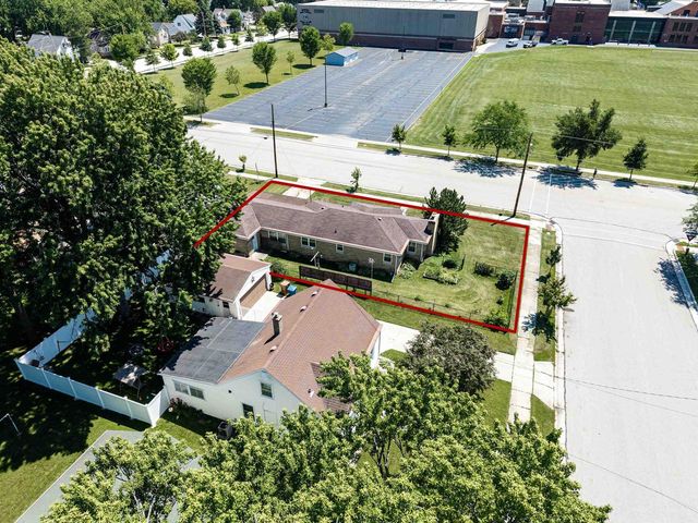 428 8TH STREET, Menasha, WI 54952