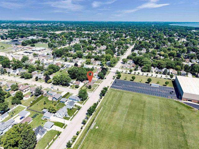428 8TH STREET, Menasha, WI 54952