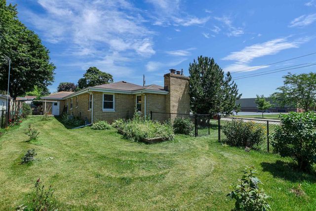 428 8TH STREET, Menasha, WI 54952