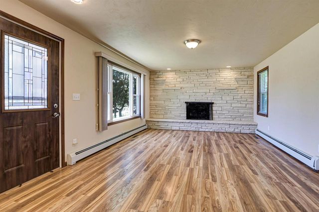 428 8TH STREET, Menasha, WI 54952