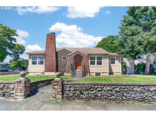 6907 N MARYLAND Ave, Portland, OR 97217