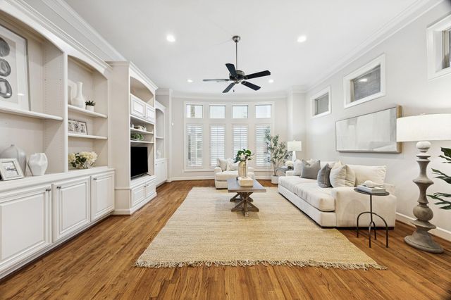 5768 Sugar Hill Drive, Houston, TX 77057