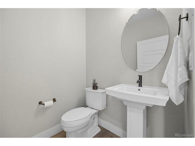 10139 E 62nd Ave S, Denver, CO 80238