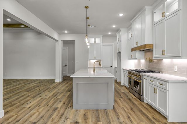 143 Bent Tree Ln, Montgomery, TX 77356