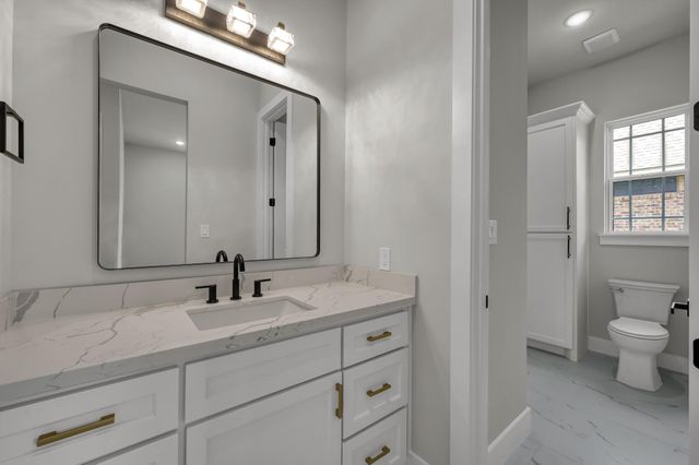 143 Bent Tree Ln, Montgomery, TX 77356