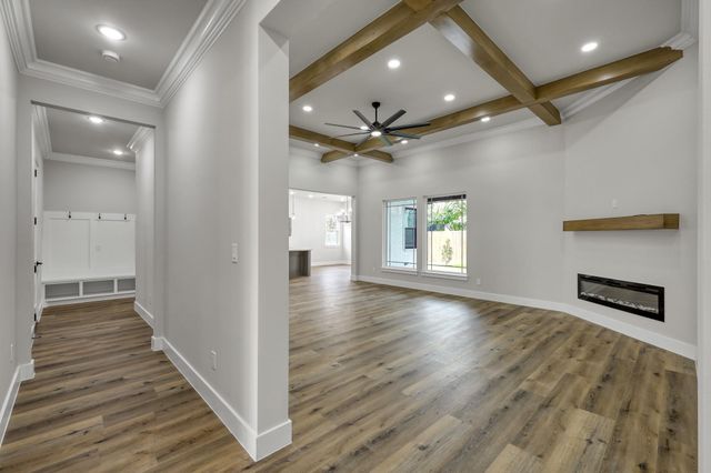 143 Bent Tree Ln, Montgomery, TX 77356