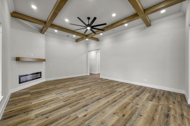 143 Bent Tree Ln, Montgomery, TX 77356