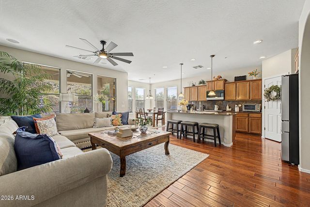 18483 W VERDIN Road, Goodyear, AZ 85338