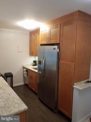 1425 4TH ST SW #M3, Washington, DC 20024