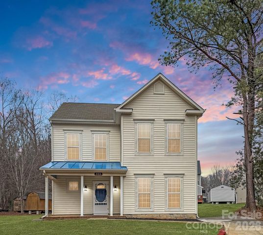 460 Mables Court, Statesville, NC 28677