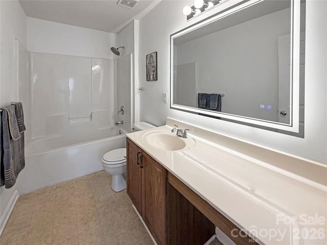 460 Mables Court, Statesville, NC 28677