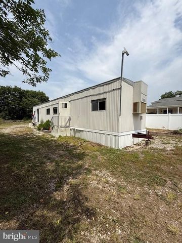 203 W WEYMOUTH ROAD, Vineland, NJ 08360