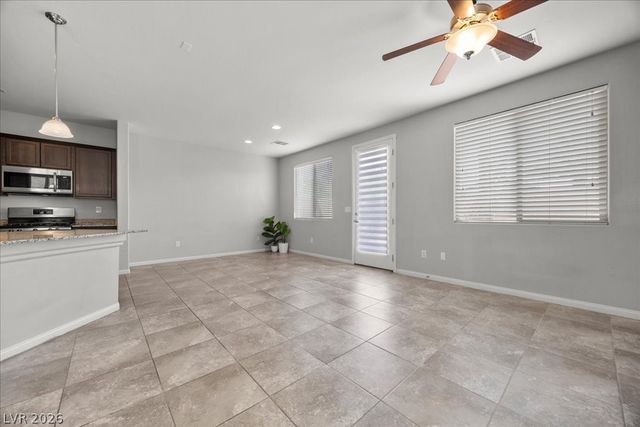 6662 Salt Pond Bay Street, Las Vegas, NV 89149