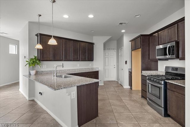 6662 Salt Pond Bay Street, Las Vegas, NV 89149