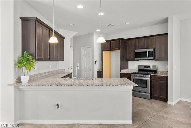 6662 Salt Pond Bay Street, Las Vegas, NV 89149