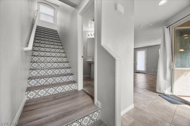 6662 Salt Pond Bay Street, Las Vegas, NV 89149