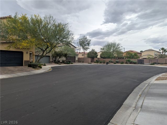 6662 Salt Pond Bay Street, Las Vegas, NV 89149