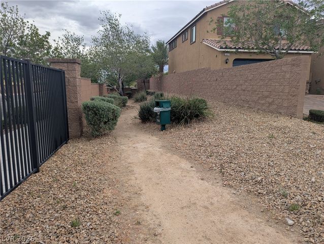 6662 Salt Pond Bay Street, Las Vegas, NV 89149