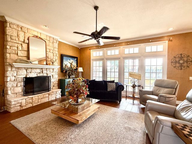 105 St James Street, Borger, TX 79007