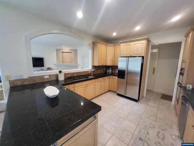 3371 Coeur D Alene Dr, West Linn, OR 97068